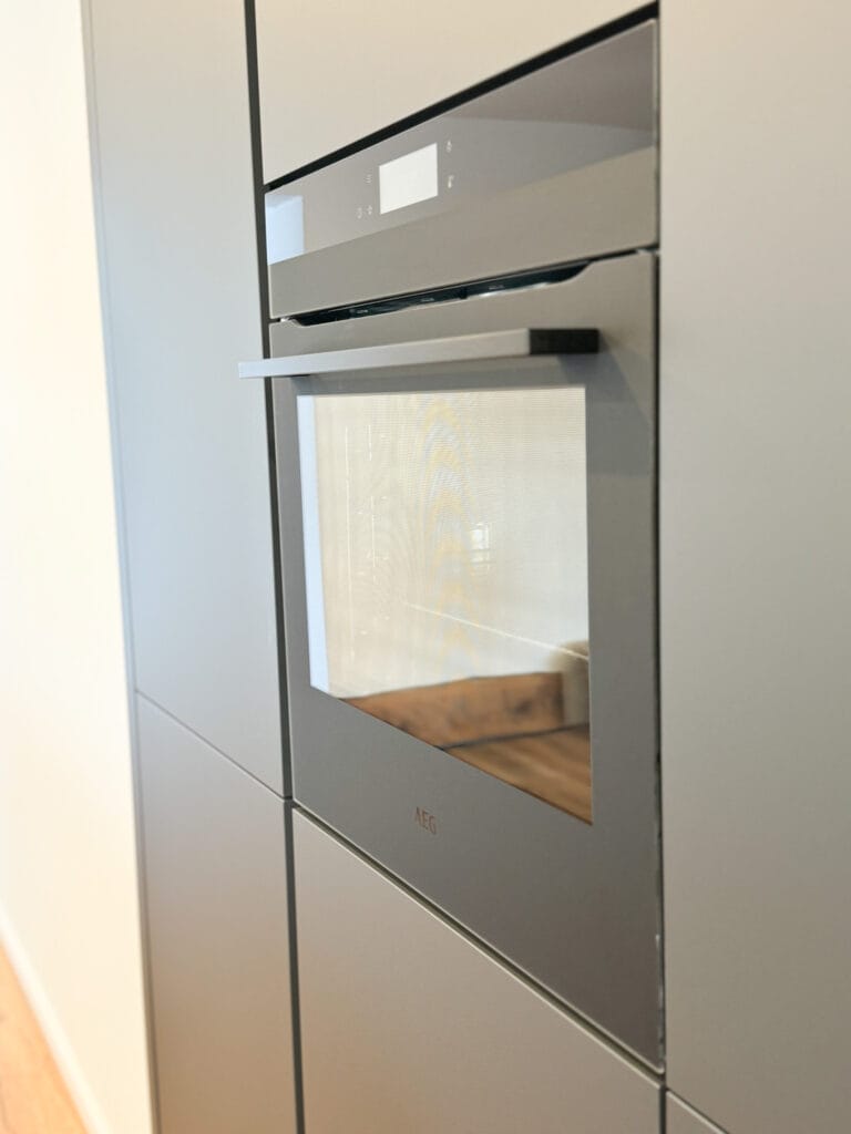 backofen-kuechenbauer-aeg3