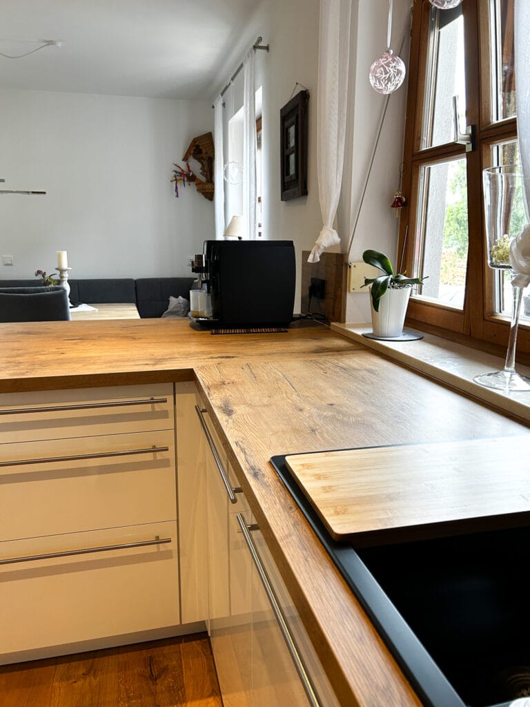helle-holzkueche-mit-griff5
